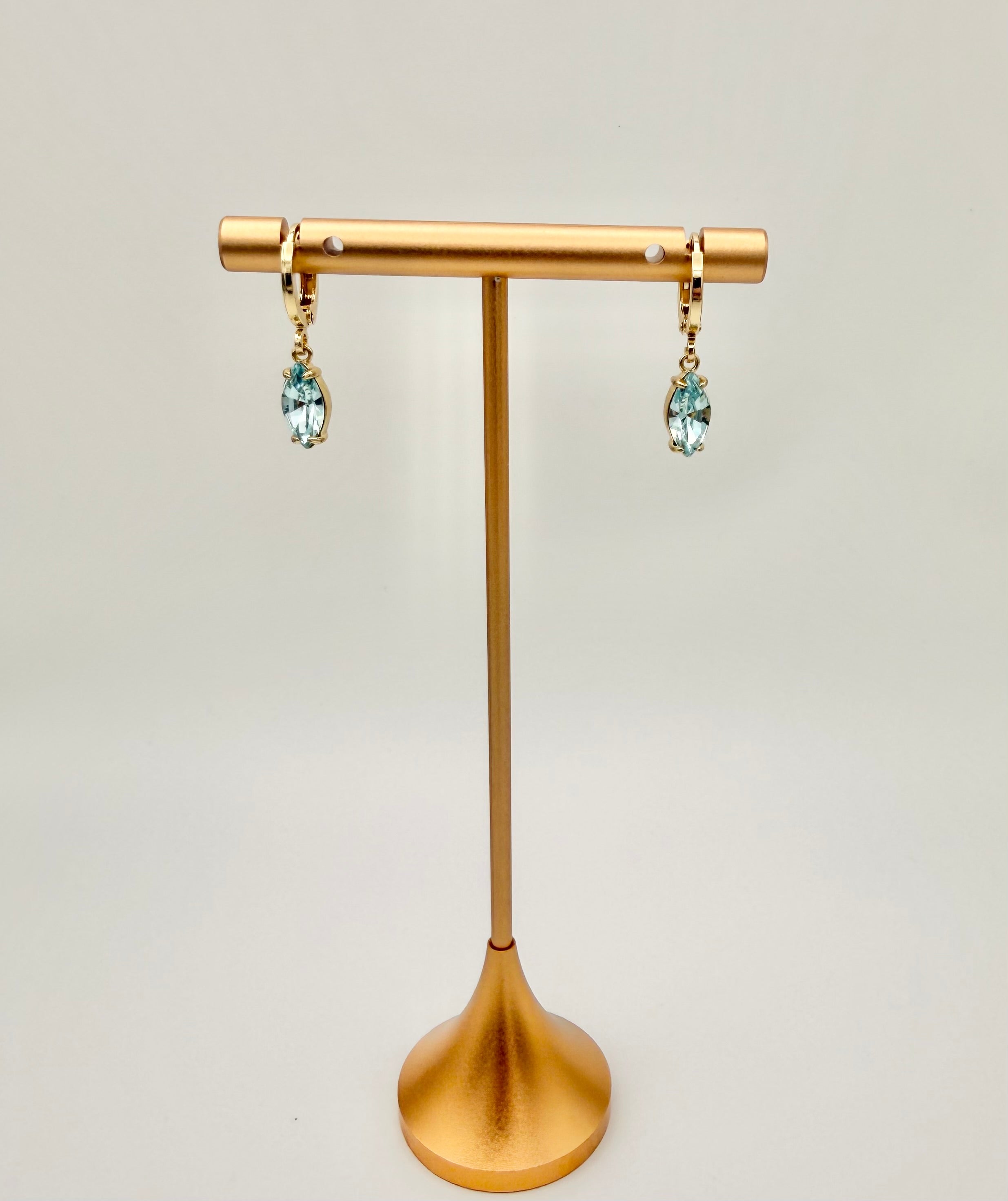 Tides Marquise Huggies