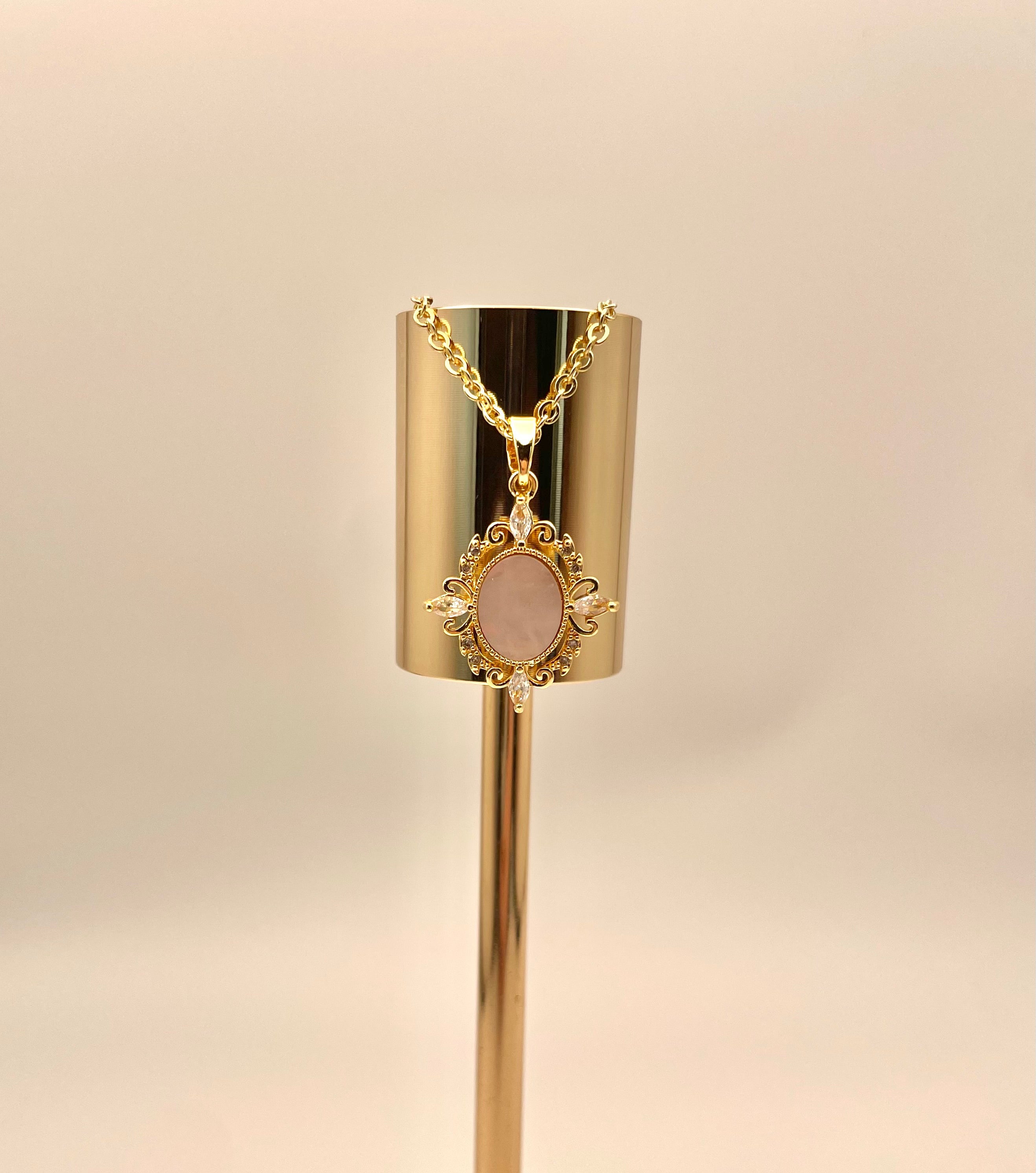 Mirror of Pearl Vintage Necklace