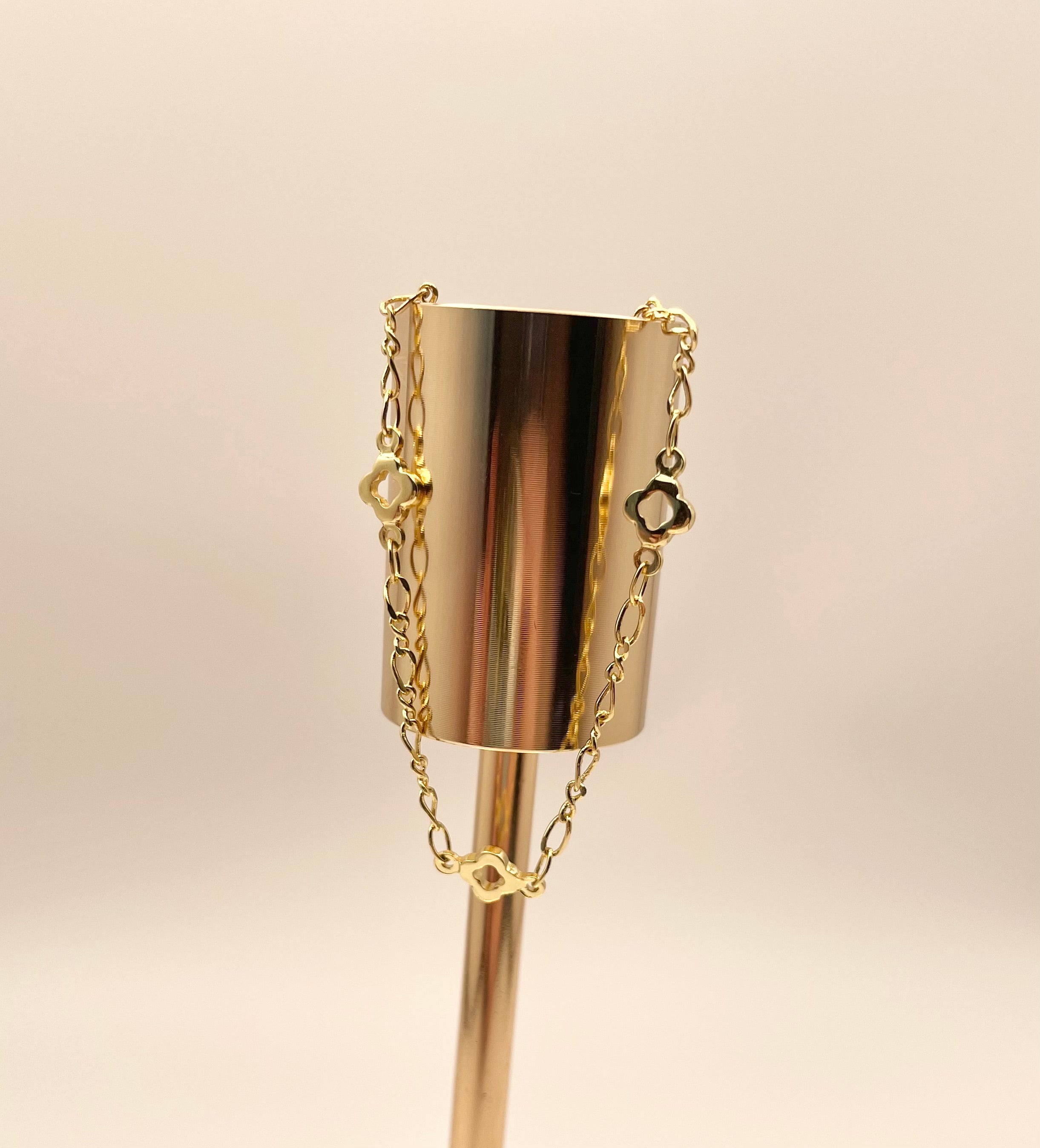 Elain Necklace