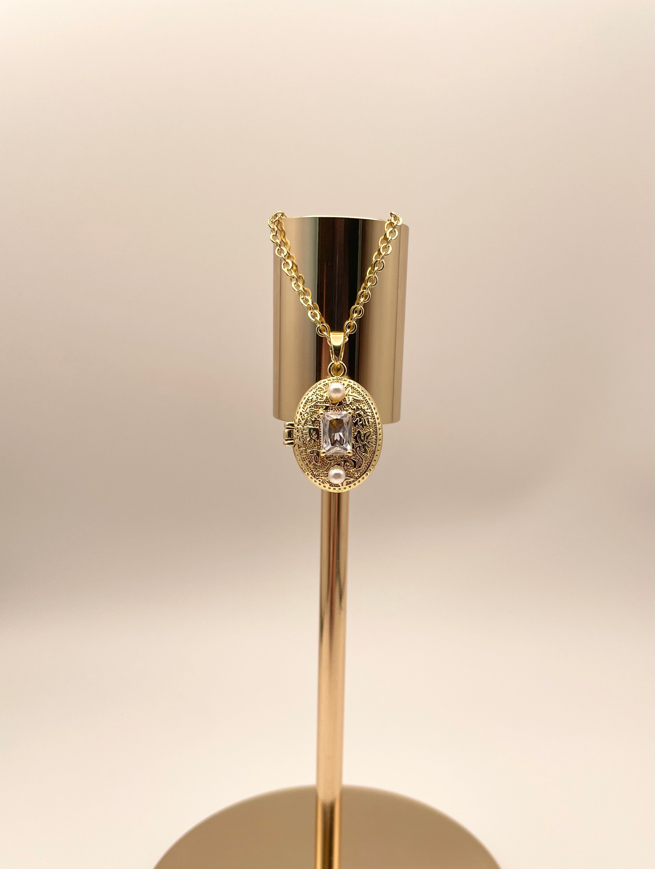 Vintage Locket Neckace