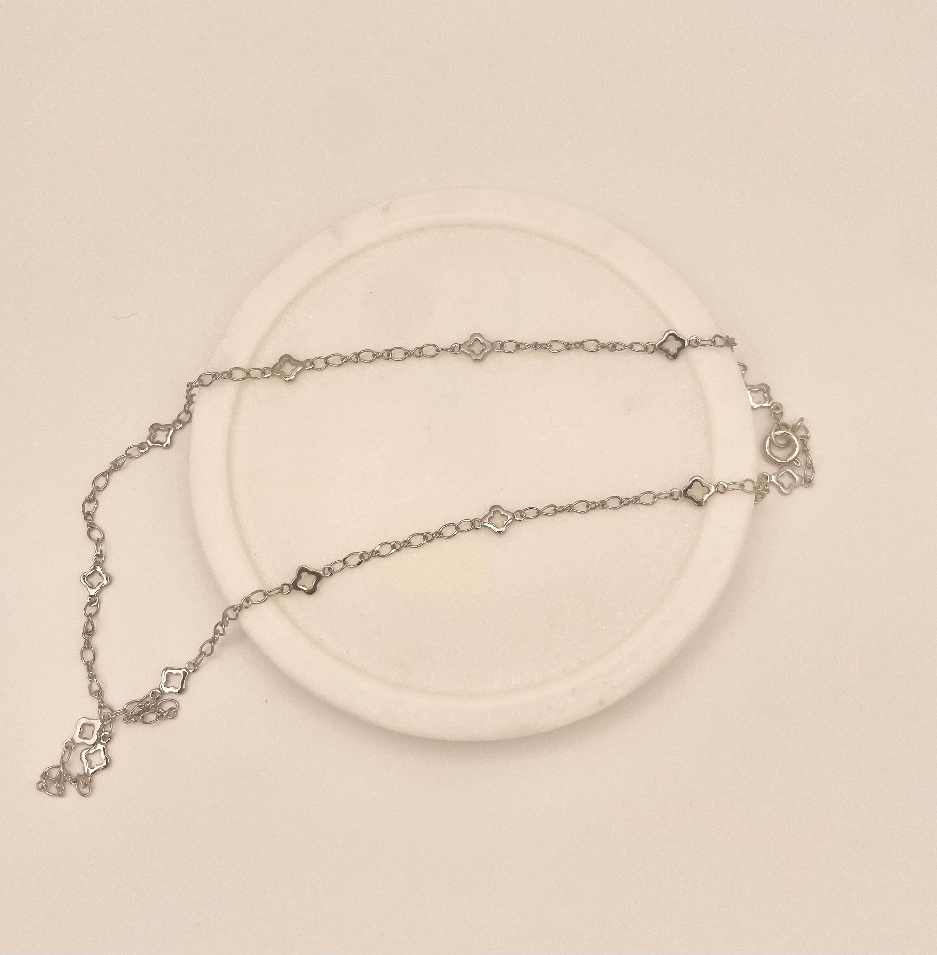 Elain Necklace